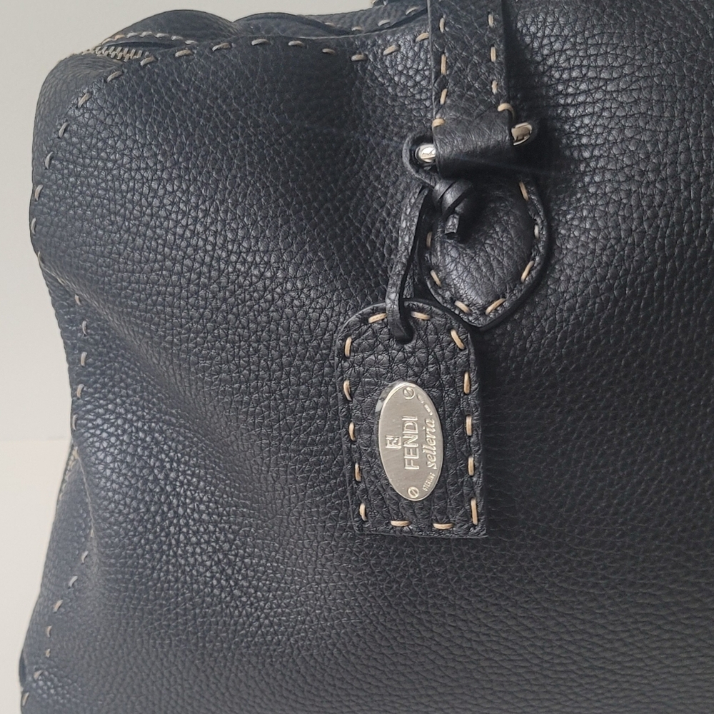 FENDI Selleria Black Leather Tote Bag - Picture 6 of 16